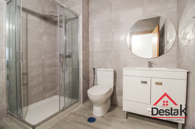 Moradia T5 para Venda em São Pedro do Sul, Várzea e Baiões Foto 4