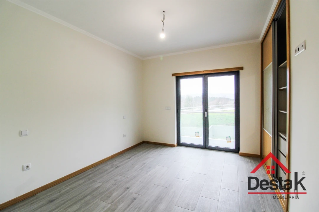 Moradia T5 para Venda em São Pedro do Sul, Várzea e Baiões Foto 15