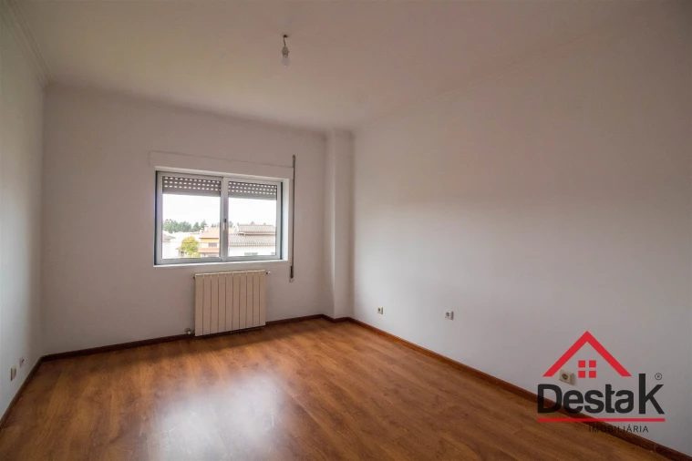 Moradia T4 para Venda em Rio de Loba Foto 11