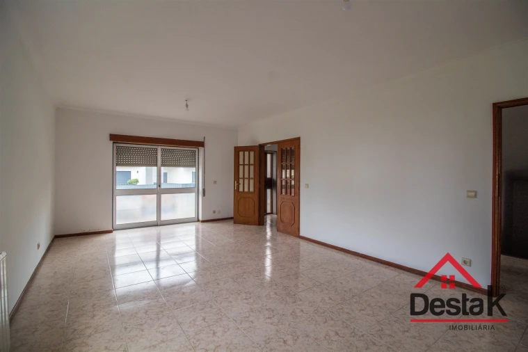 Moradia T4 para Venda em Rio de Loba Foto 6