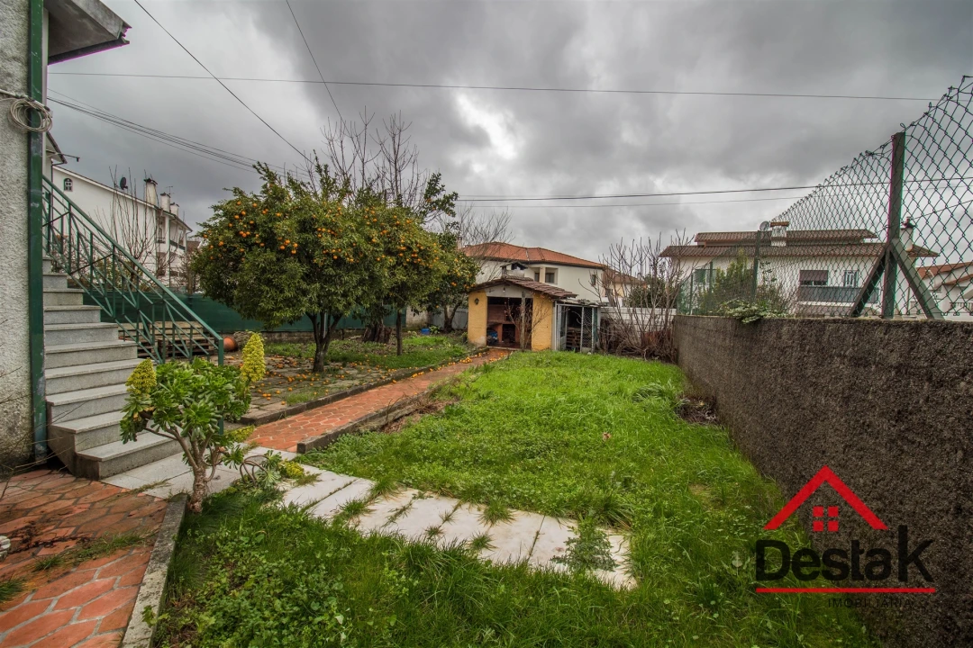 Moradia T4 para Venda em Rio de Loba Foto 24