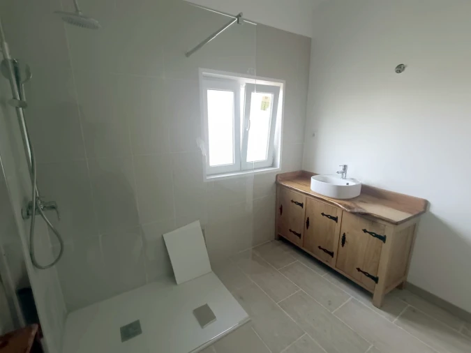 Moradia T7 para Venda em Campo de Besteiros Foto 26