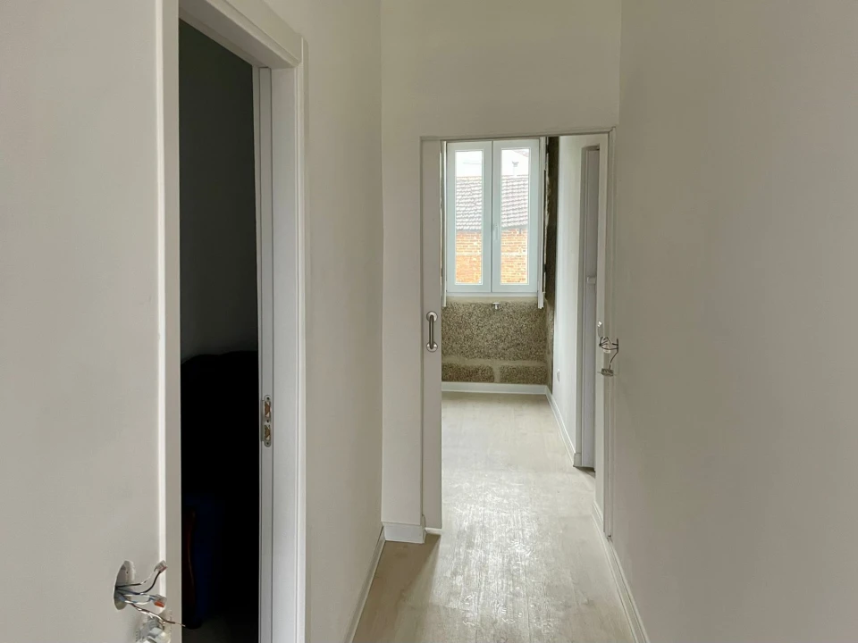 Moradia T4 para Venda em Campo de Besteiros Foto 19