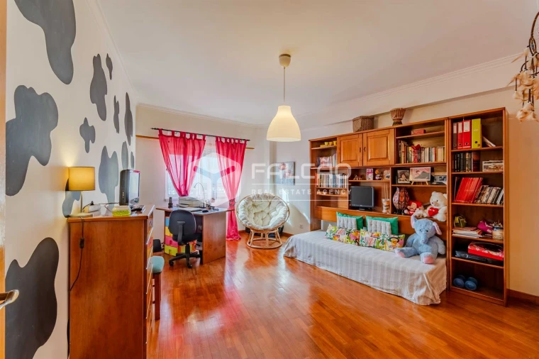 Apartamento T2 para Venda em Massamá e Monte Abraão Foto 20