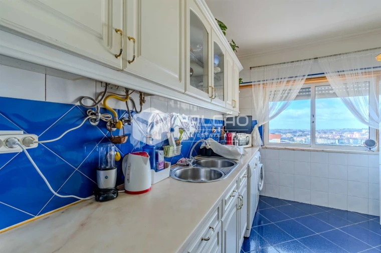 Apartamento T2 para Venda em Massamá e Monte Abraão Foto 14