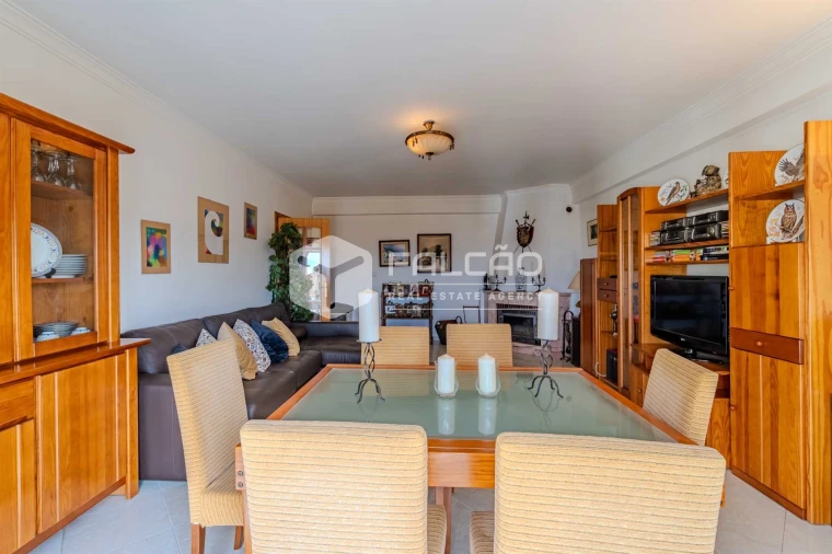 Apartamento T2 para Venda em Massamá e Monte Abraão Foto 9