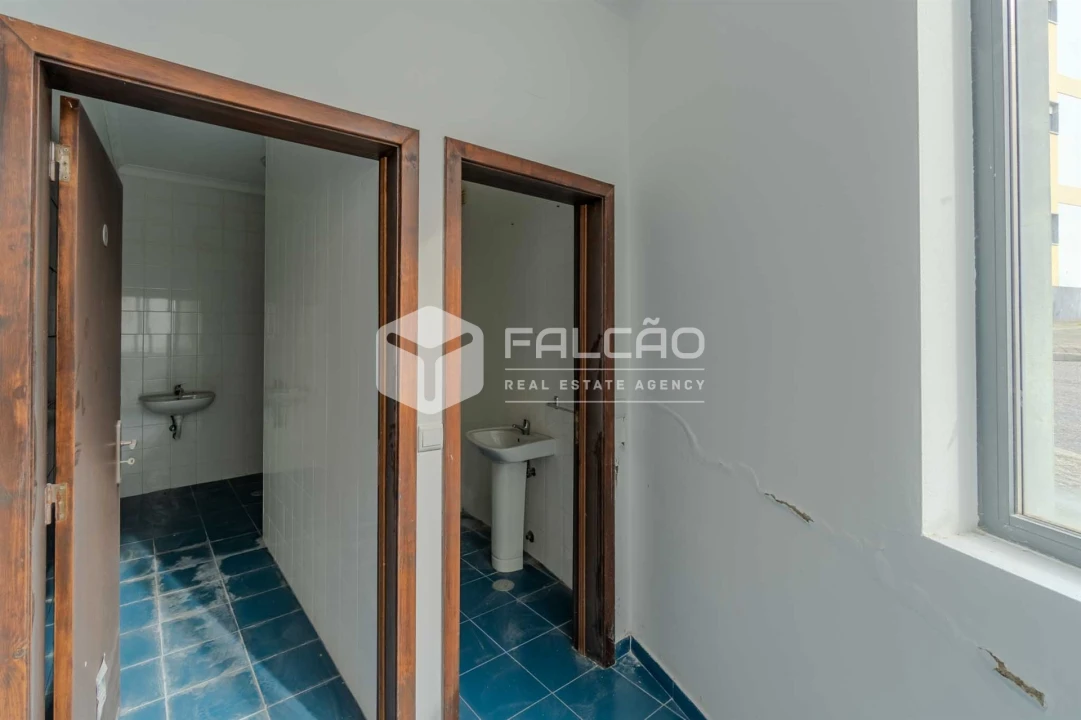 Loja para Venda em Marvila, Ribeira Santarém, São Salvador, São Nicolau Foto 15