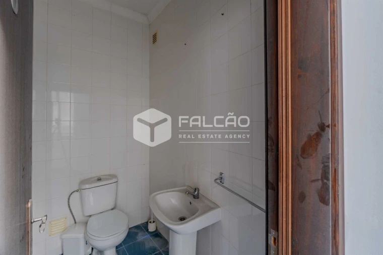 Loja para Venda em Marvila, Ribeira Santarém, São Salvador, São Nicolau Foto 16