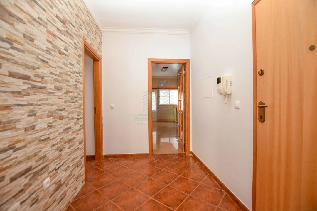 Apartamento T3 para Arrendamento em Riachos Foto 8