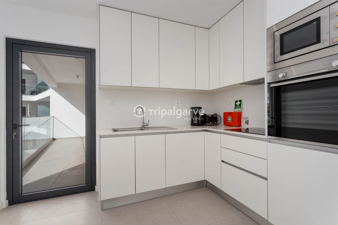 Apartamento T3 para Venda em Albufeira e Olhos de Água Foto 11