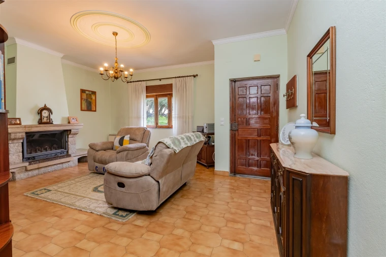 Moradia T3 para Venda em Amora Foto 13