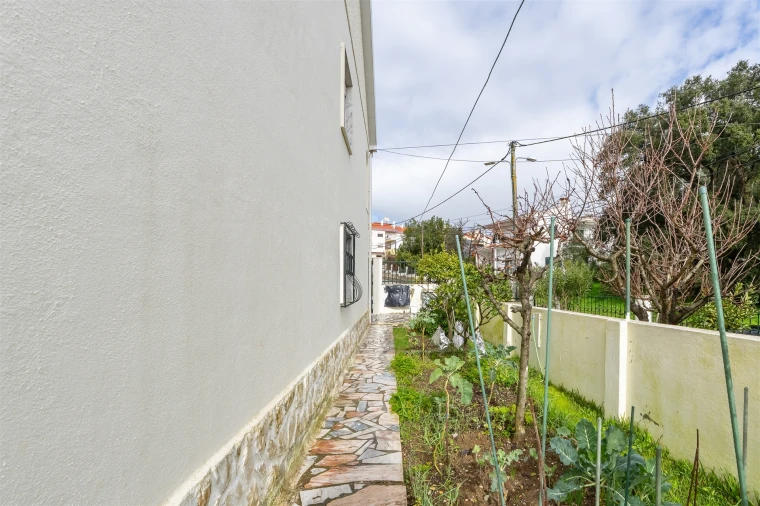 Moradia T3 para Venda em Amora Foto 34