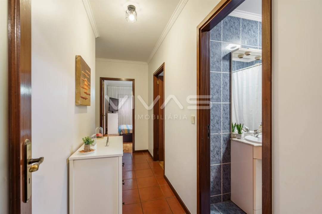 Apartamento T3 para Venda em Vila Verde e Barbudo Foto 12