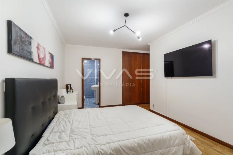 Apartamento T3 para Venda em Vila Verde e Barbudo Foto 16