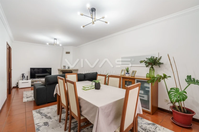 Apartamento T3 para Venda em Vila Verde e Barbudo Foto 8