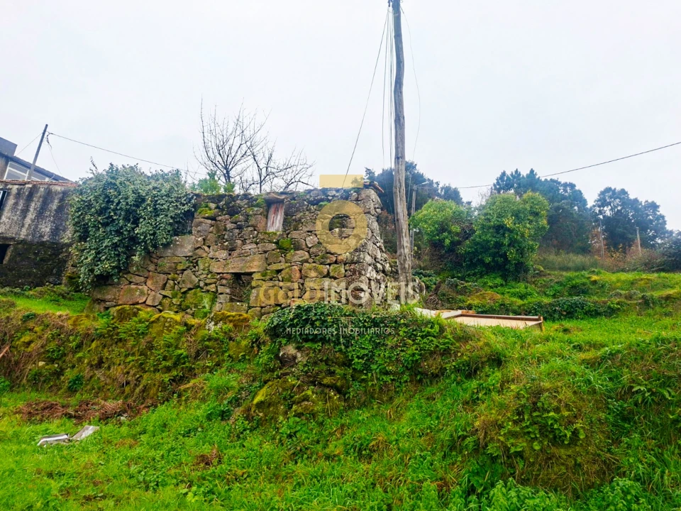 Moradia T0 para Venda em São Cristovão de Nogueira Foto 2