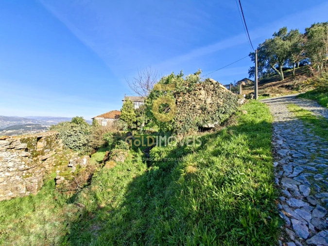 Moradia T0 para Venda em São Cristovão de Nogueira Foto 31