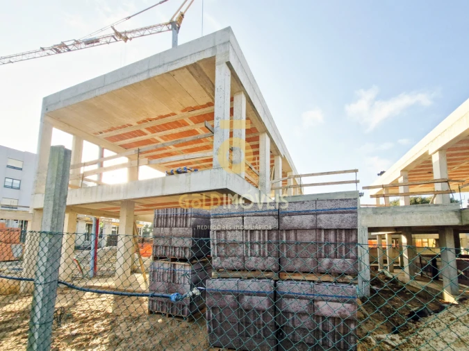 Moradia T3 para Venda em Paços de Brandão Foto 8