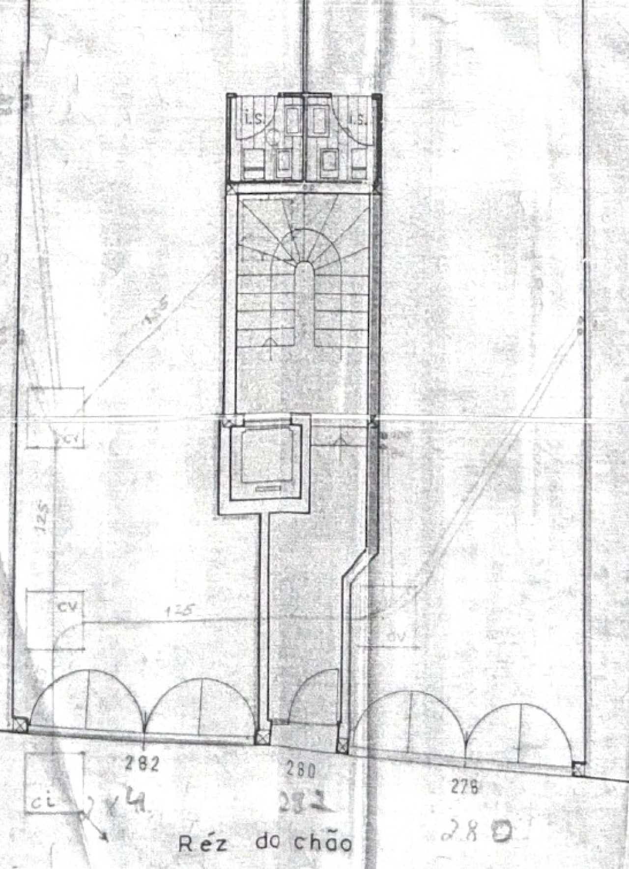 Loja para Arrendamento em Cedofeita, Santo Ildefonso, Sé, Miragaia, São Nicolau e Vitória Foto 23