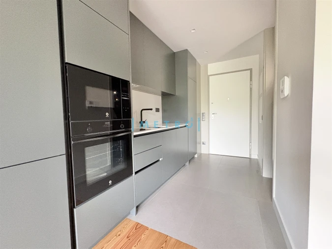 Apartamento T1 para Arrendamento em São Mamede de Infesta e Senhora da Hora Foto 8