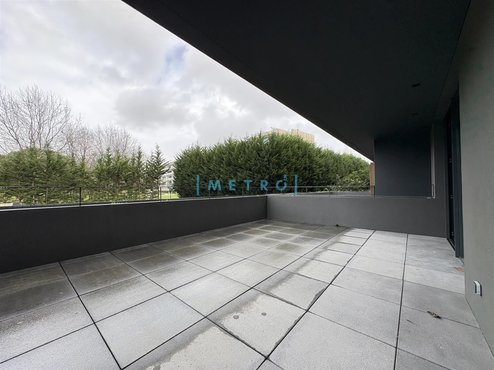 Apartamento T1 para Arrendamento em São Mamede de Infesta e Senhora da Hora Foto 9