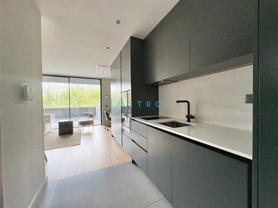 Apartamento T1 para Arrendamento em São Mamede de Infesta e Senhora da Hora Foto 12