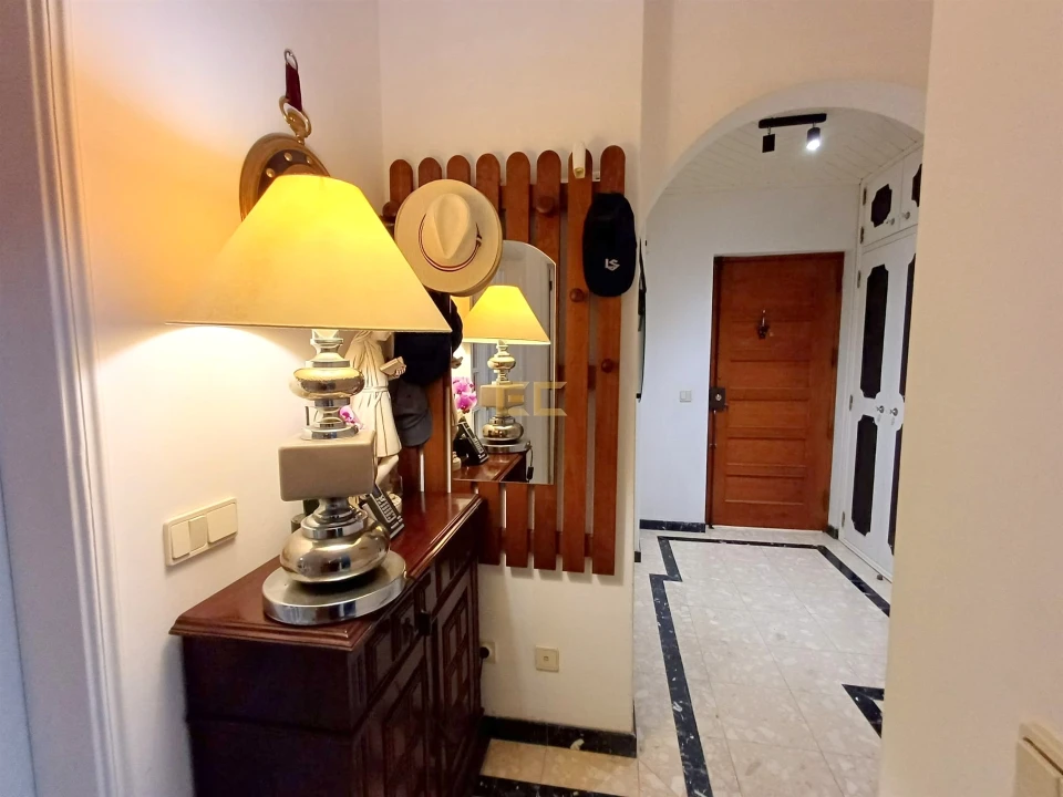 Apartamento T1 para Venda em Buarcos Foto 28