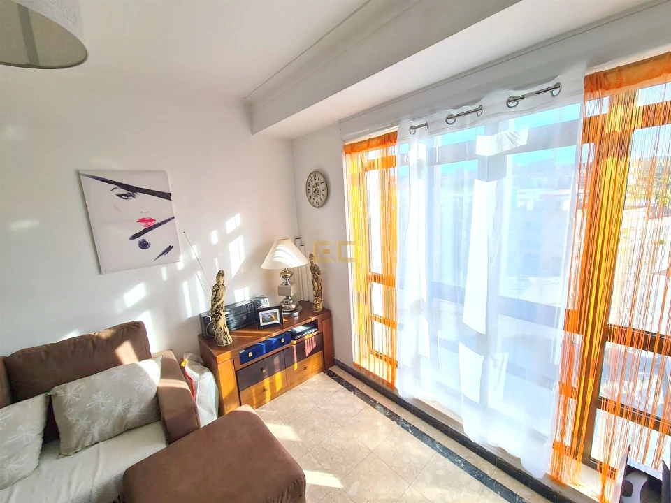 Apartamento T1 para Venda em Buarcos Foto 9