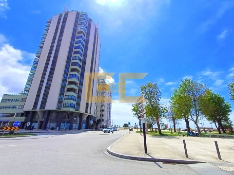 Apartamento T1 para Venda em Buarcos Foto 36