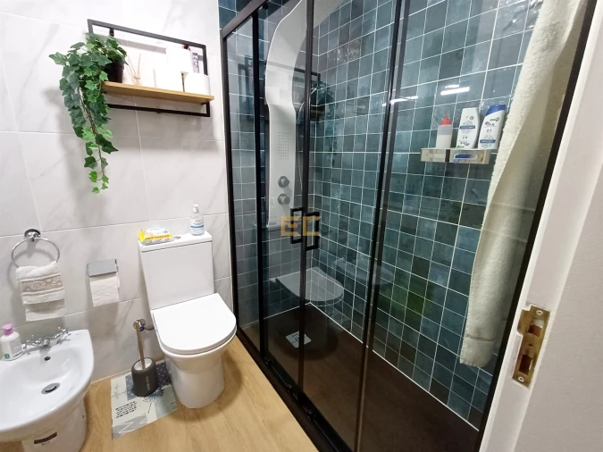 Apartamento T1 para Venda em Buarcos Foto 19