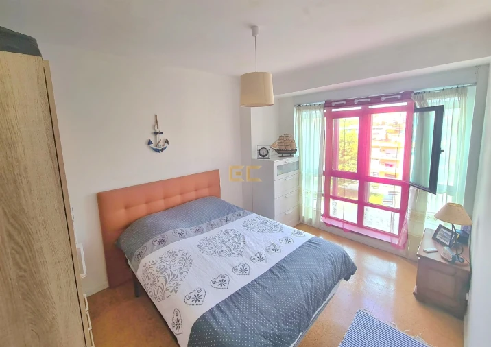 Apartamento T1 para Venda em Buarcos Foto 24