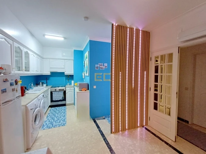 Apartamento T1 para Venda em Buarcos Foto 16