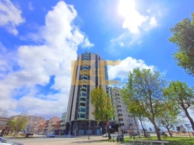 Apartamento T1 para Venda em Buarcos Foto 35