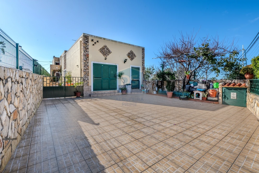 Moradia T3 para Venda em Altura Foto 12