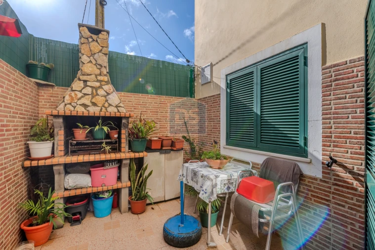 Moradia T3 para Venda em Altura Foto 23