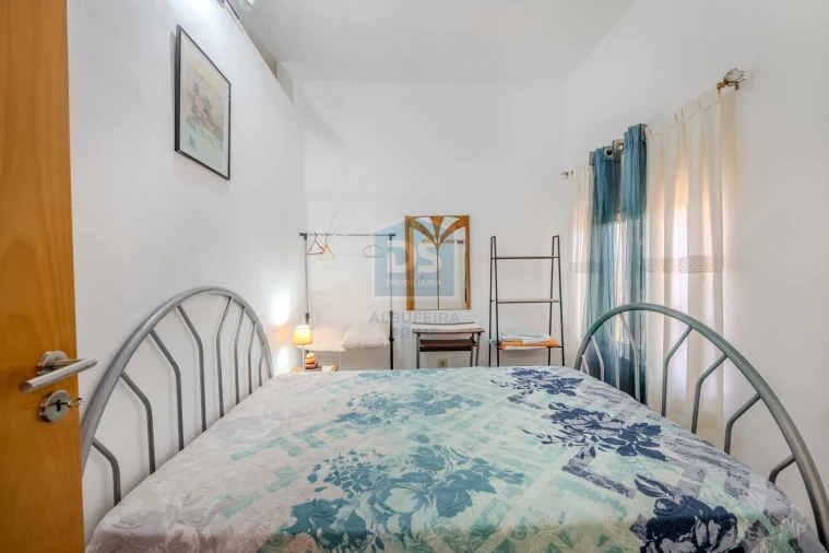 Moradia T3 para Venda em Altura Foto 44