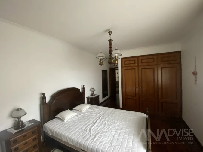 Apartamento T3 para Arrendamento em Viseu Foto 7