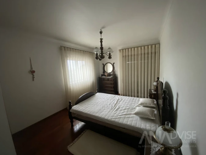 Apartamento T3 para Arrendamento em Viseu Foto 6