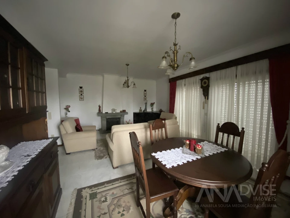 Apartamento T3 para Arrendamento em Viseu Foto 4