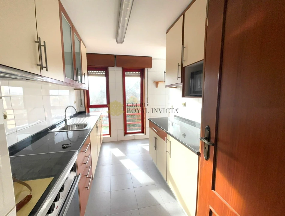 Apartamento T3 para Venda em São Mamede de Infesta e Senhora da Hora Foto 6