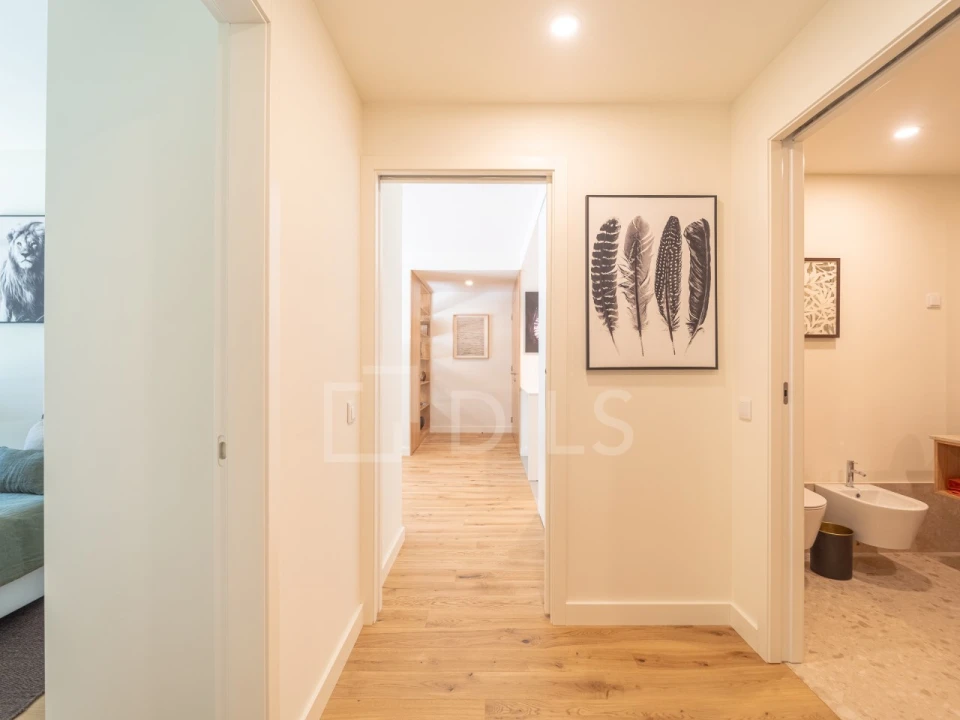 Apartamento T2 para Venda em Campanhã Foto 32