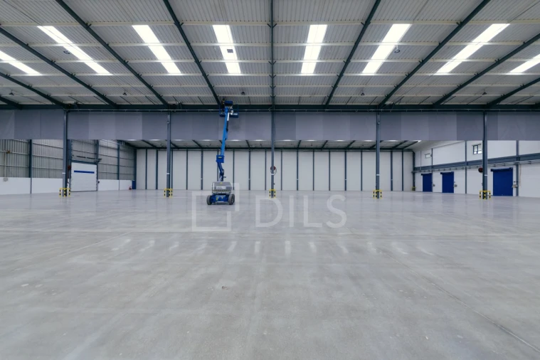 Armazém para Arrendamento em Alverca do Ribatejo e Sobralinho Foto 5