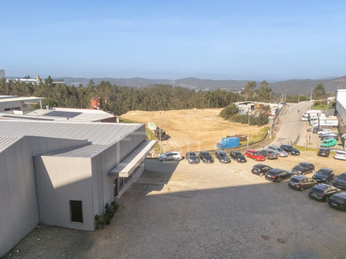 Armazém para Venda em Rebordosa Foto 12