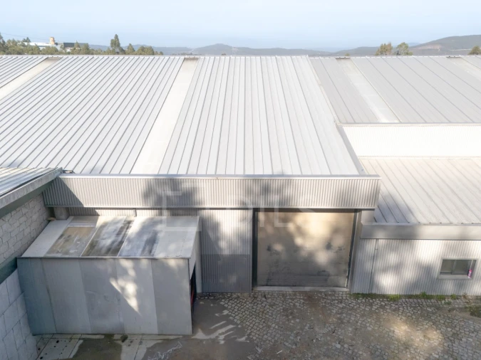 Armazém para Venda em Rebordosa Foto 14