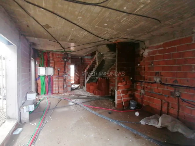 Moradia T3 para Venda em Fernao Ferro Foto 3