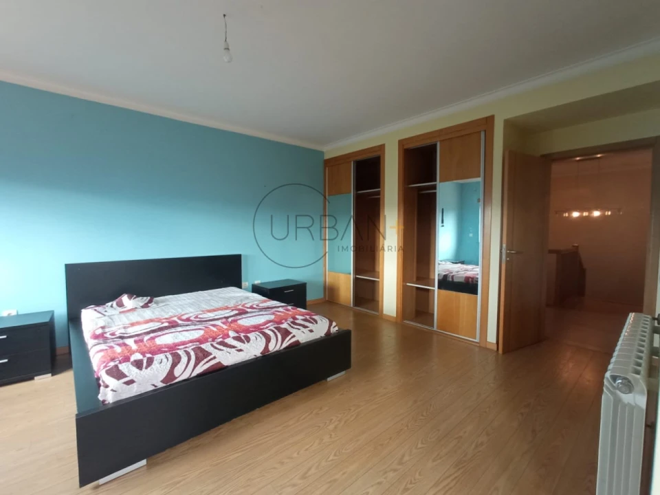 Moradia T7 para Venda em Lordosa Foto 17