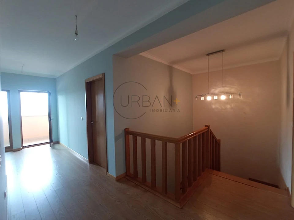 Moradia T7 para Venda em Lordosa Foto 14