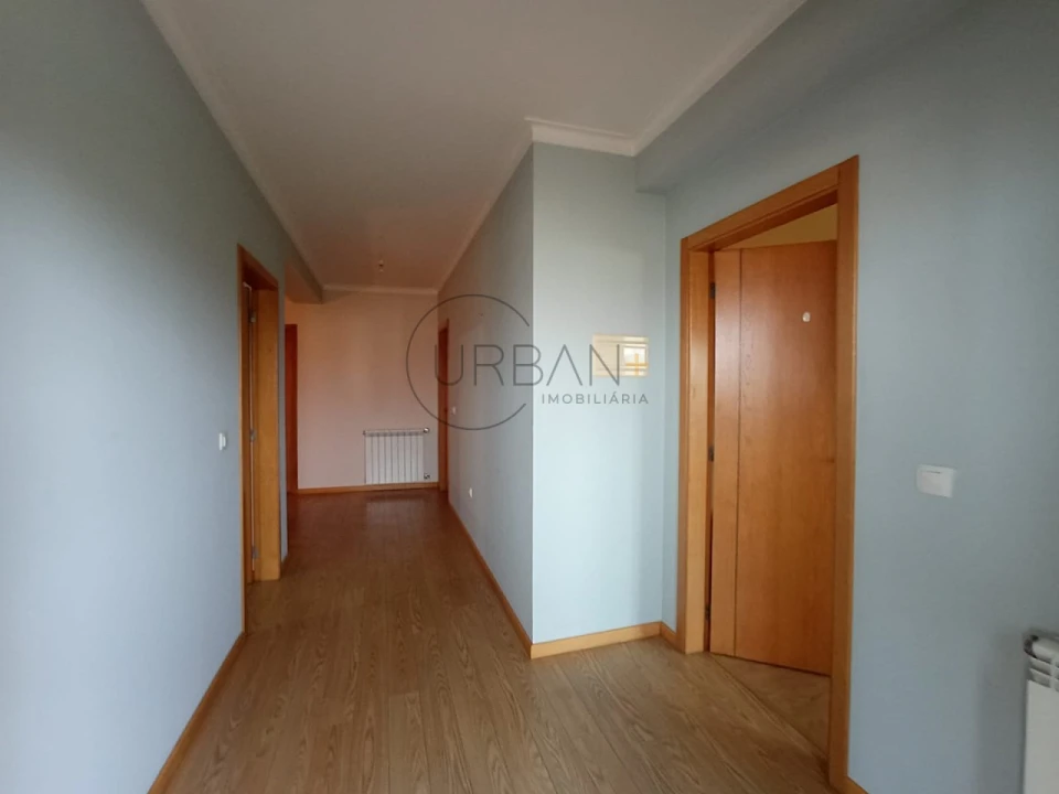 Moradia T7 para Venda em Lordosa Foto 22