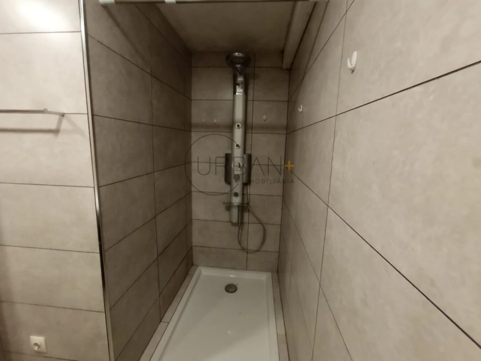 Moradia T7 para Venda em Lordosa Foto 33