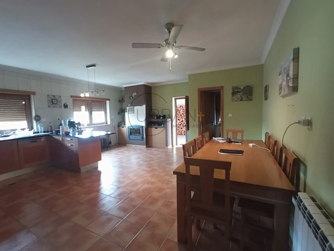 Moradia T7 para Venda em Lordosa Foto 9